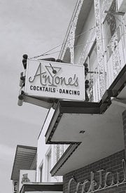 Antone's Cocktail Lounge by null