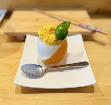Boto Sushi Del Mar by null