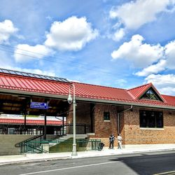 Septa: Ardmore Station