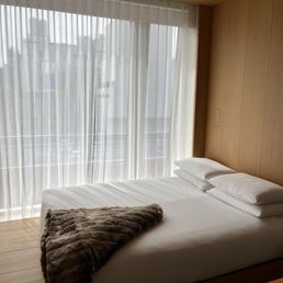 PUBLIC HOTEL - Updated August 2025 - 623 Photos & 487