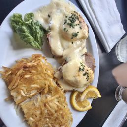 Eggs Benedict
