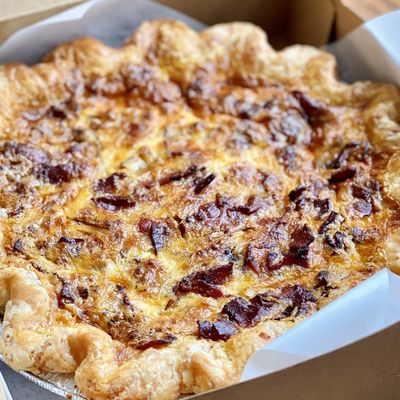 Livin' The Pie Life by null