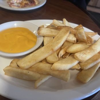 Dino's Pizza - Pizza Near Me - Chicago, Illinois