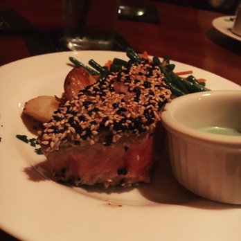 Apollo Grill - Sesame crusted ahi tuna (half portion) with wasabi sauce rare - American Near Me - Bethlehem, Pennsylvania