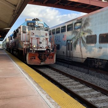 Tri Rail Hollywood Station - Train Stations Near Me - Hollywood, Florida Tri Rail Hollywood Station - Train Stations Near Me - Hollywood, Florida