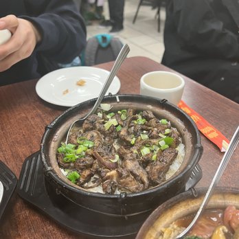 Clay Pot Cafe - Eel Claypot Rice - Cantonese Near Me - Boston, Massachusetts