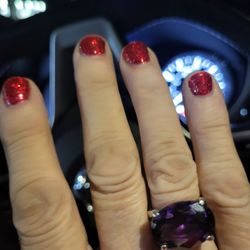 Rejuva Nails - Sparkly red gel for Christmas!