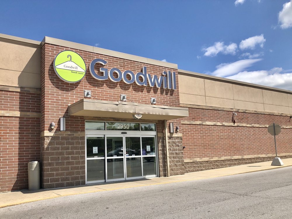 GOODWILL STORE Updated September 2024 2950 E 38th St, Indianapolis