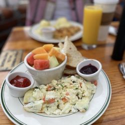 Harry's Coffee Shop - Egg white scramble