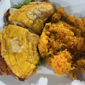 Cafe Rosa - Puerto Rican Near Me - Chicago, Illinois