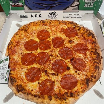 Mattenga’s Pizzeria - Military Dr - Pepperoni 16" pizza - Pizza Near Me - San Antonio, Texas Mattenga’s Pizzeria - Military Dr - Pepperoni 16" pizza - Pizza Near Me - San Antonio, Texas