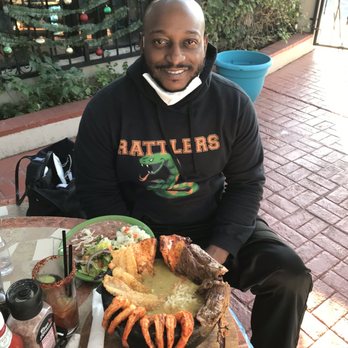 Mariscos Playa Hermosa - Mexican Near Me - Phoenix, Arizona