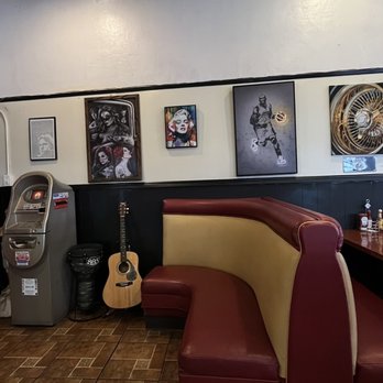 Rize kitchen - Dining area - Breakfast & Brunch Near Me