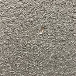 Woodlands Moving & Delivery Co. - Damage to my wall