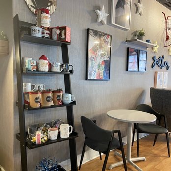 Wheelys - Seating - Coffee & Tea Near Me - La Grange, Illinois