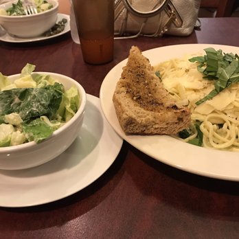 Basil Pasta Bar - pesto shrimp linguine - Italian Near Me - Vancouver, British Columbia