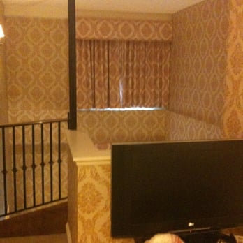 Phoenix Park Hotel - from bedroom towards staircase - Hotels Near Me - Washington, DC, District of Columbia