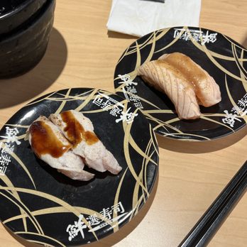 Waka Sakura - Conveyor Belt Sushi Near Me - Gardena, California