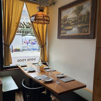 Mid City Restaurant - Window seat - Tapas Bars Near Me - Cincinnati, Ohio