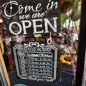 Spare Time - Bookstores Near Me - Paso Robles, California Spare Time - Bookstores Near Me - Paso Robles, California