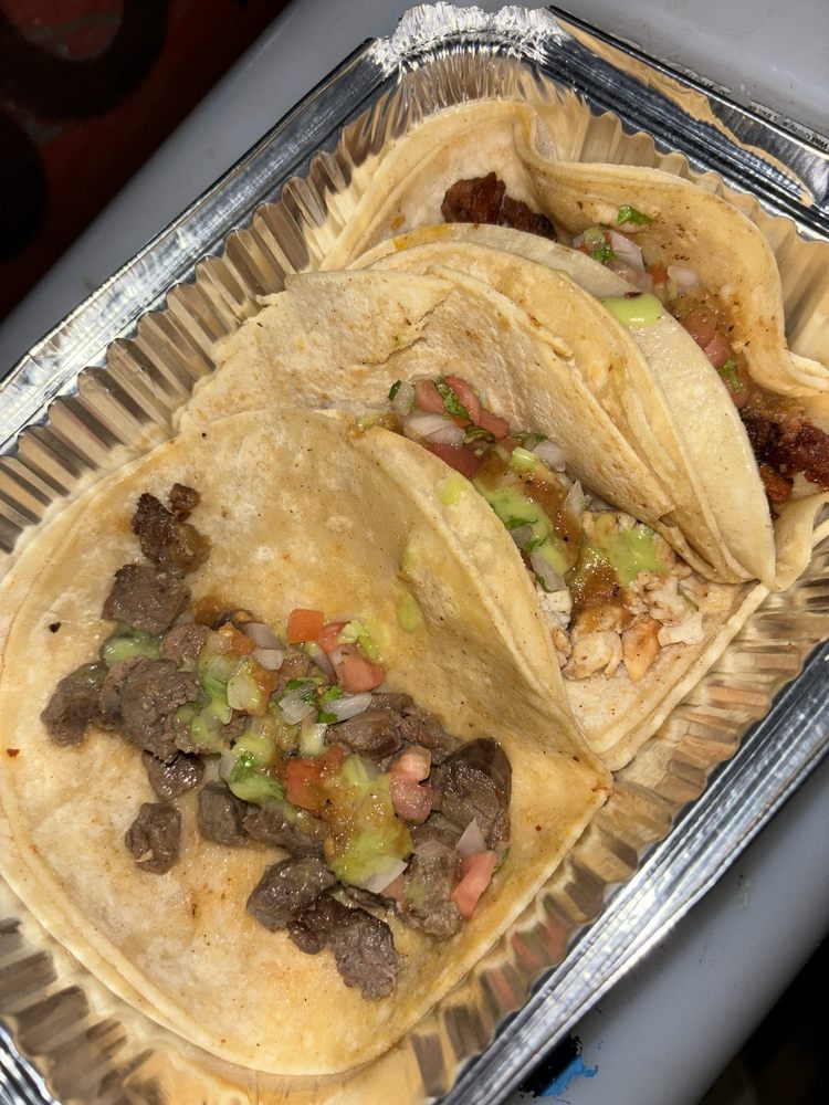 Mex 'N Roll