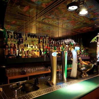 De Minibar - Cocktail Bars Near Me - Eindhoven, New Brunswick