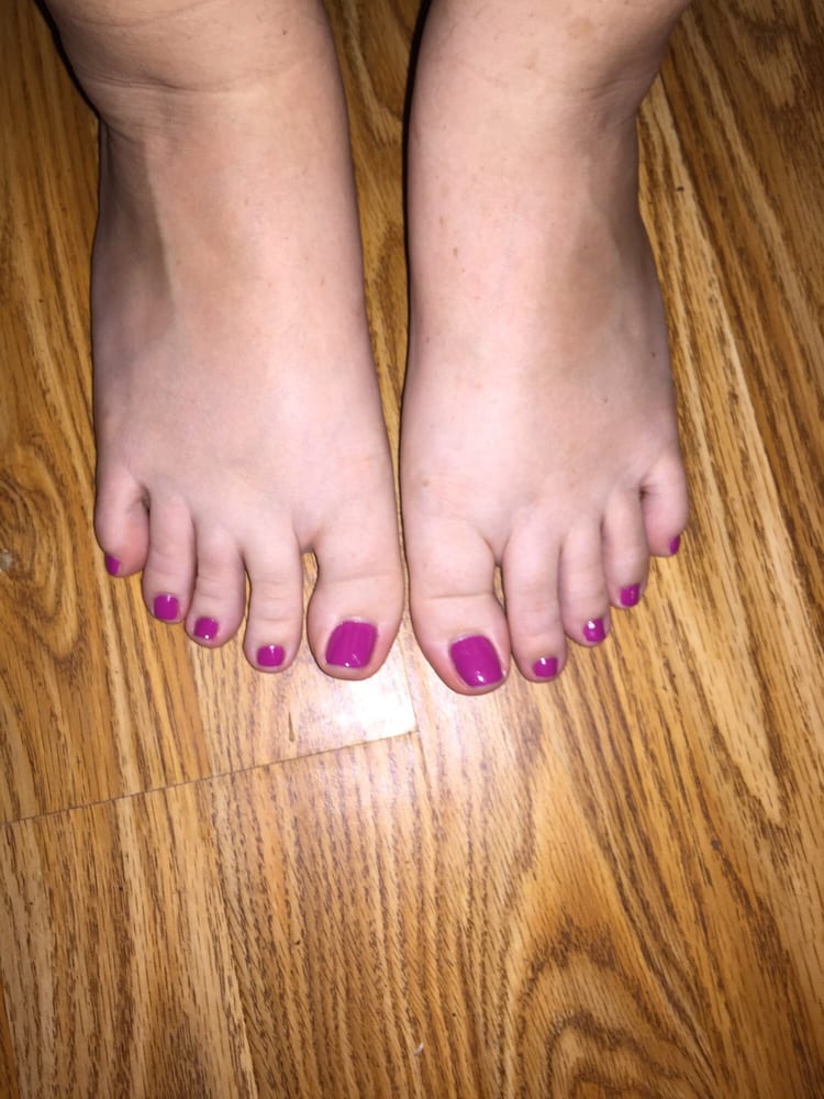 Fancy Nails & Spa Logo