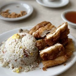 Main Moon - Mandarin chicken with sauce on the side just delicious!