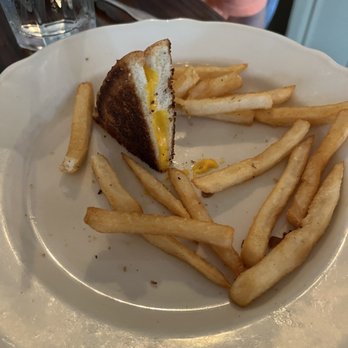 Greyhound Tavern - Kid's Grilled Cheese - Southern Near Me - Fort Mitchell, Kentucky