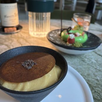 Le Jardinier - Valrhona Guanaja Dark Chocol Ate Crémeux Salty Caramel Sabayon. - French Near Me - New York, New York