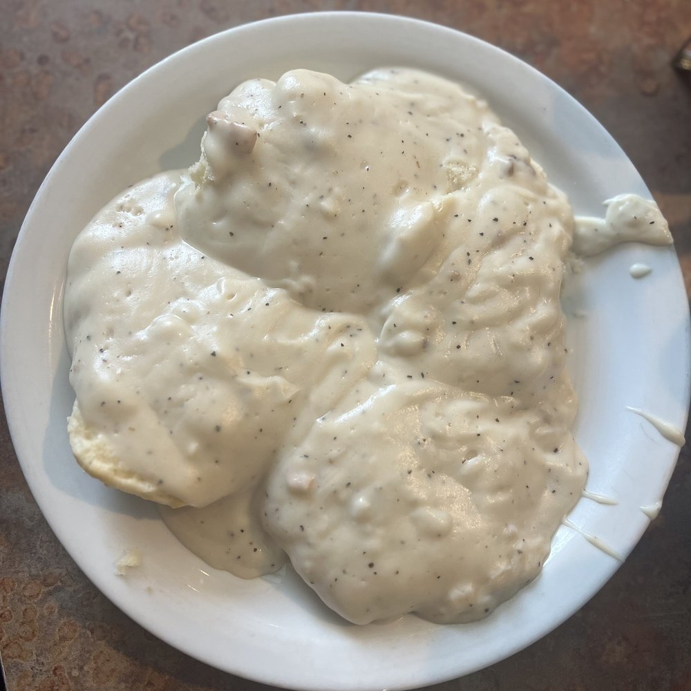 Annie's Cafe - Temecula - Biscuits and Gravy - Breakfast & Brunch Near Me - Temecula, California