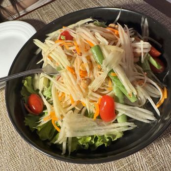 Vienna Thai and Bar - Papaya Salad - Thai Near Me - Vienna, Virginia Vienna Thai and Bar - Papaya Salad - Thai Near Me - Vienna, Virginia