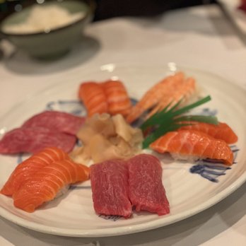 Sushi Gen - Sushi salmon and toro - Sushi Bars Near Me - Los Angeles, California Sushi Gen - Sushi salmon and toro - Sushi Bars Near Me - Los Angeles, California