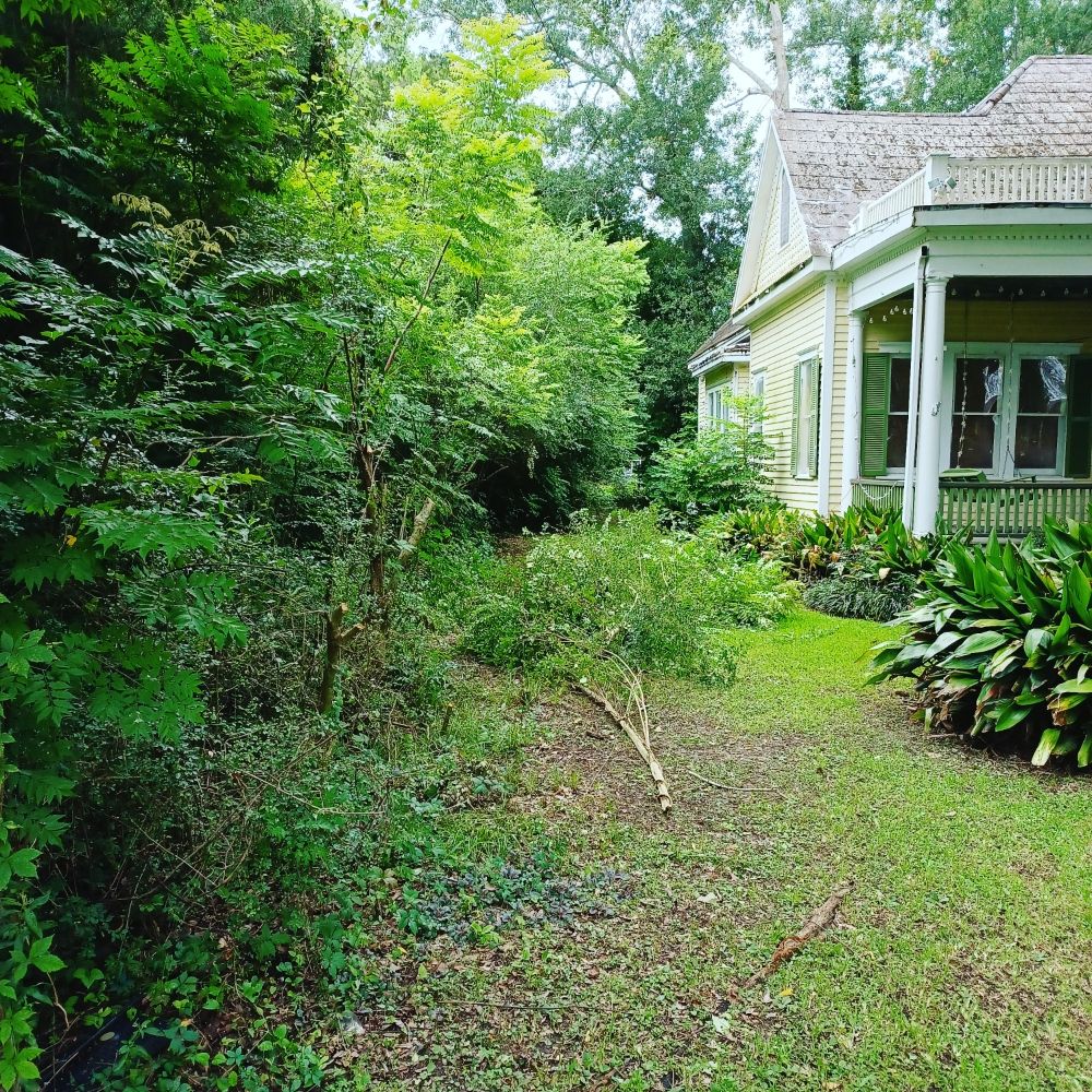 BOUDREAUX BOYS LANDSCAPE 11 Photos Sunset, Louisiana Lawn