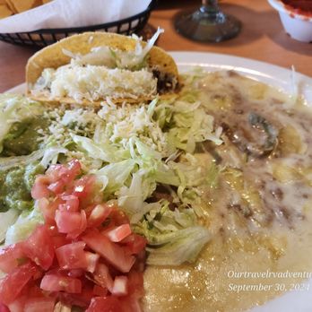 Calvillo Mexican Grill - Taco, chili rhellano and chalupa. Looks like slop! - Mexican Near Me - Warner Robins, Georgia