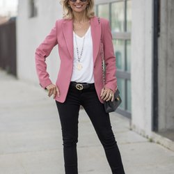 Carl Brue Stylist