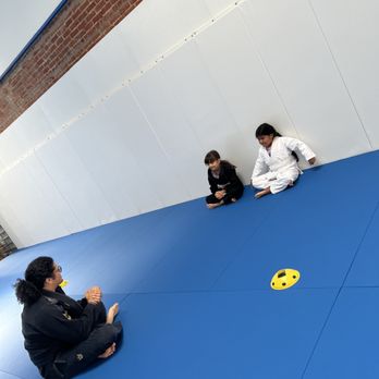 Valor Jiu Jitsu - Kids class are growing - Brazilian Jiu-jitsu Near Me - Pasadena, California Valor Jiu Jitsu - Kids class are growing - Brazilian Jiu-jitsu Near Me - Pasadena, California