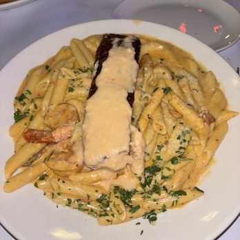 St Patrick's Place - The Nina Simone Salmon and Shrimp in a brandy Alfredo sauce - 10/10 amazing - Steakhouses Near Me - Dolton, Illinois St Patrick's Place - The Nina Simone Salmon and Shrimp in a brandy Alfredo sauce - 10/10 amazing - Steakhouses Near Me - Dolton, Illinois