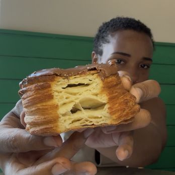 Le Petit Paris - Mandarin - Chocolate croissant donut - French Near Me - Jacksonville, Florida Le Petit Paris - Mandarin - Chocolate croissant donut - French Near Me - Jacksonville, Florida
