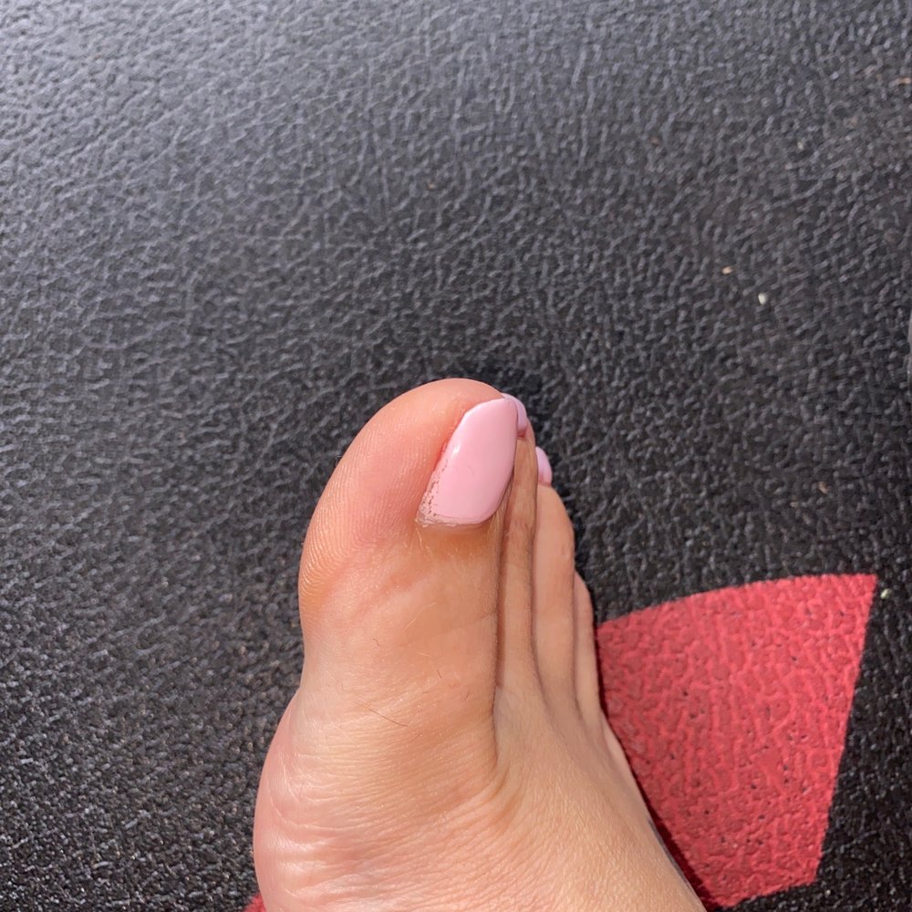 Toes are not smooth and paint job was not great Toes are not smooth and paint job was not great