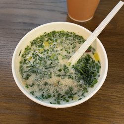 WHAT'SOUP - Cauliflower Soup w/ Chicken