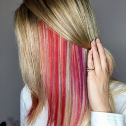Felipe Salon - Peekaboo color.