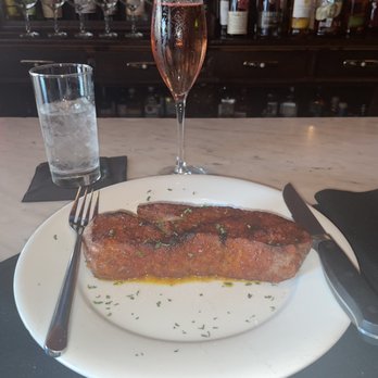 Gatsby's Prime Steakhouse - Fantastic Prime NY Strip cooked rare & Sparkling Rose' Wine !!! - Steakhouses Near Me - Houston, Texas Gatsby's Prime Steakhouse - Fantastic Prime NY Strip cooked rare & Sparkling Rose' Wine !!! - Steakhouses Near Me - Houston, Texas