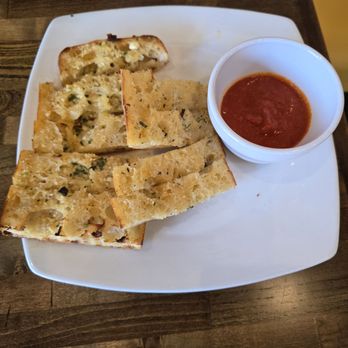 TRATTORIA on Main - Garlic Bread - Italian Near Me - Monroe, North Carolina TRATTORIA on Main - Garlic Bread - Italian Near Me - Monroe, North Carolina