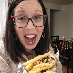 This chicken gyro is HUGE & packed with yummy goodness! This chicken gyro is HUGE & packed with yummy goodness!