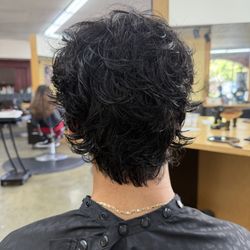 EBL Waxing Room - Men's haircut