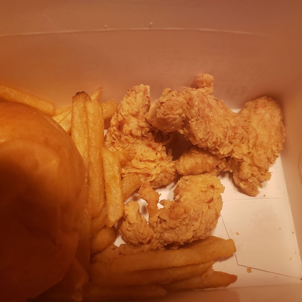 Chicken Strips? More like chicken chunks!