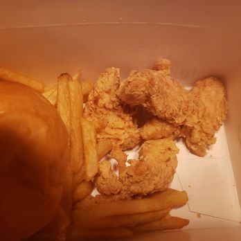 Golden Chick - Chicken Strips? More like chicken chunks! - Fast Food Near Me - Forney, Texas Golden Chick - Chicken Strips? More like chicken chunks! - Fast Food Near Me - Forney, Texas