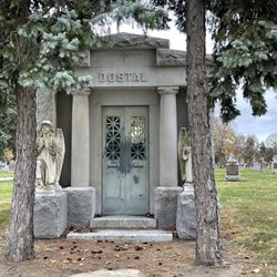 ST ADALBERT CEMETERY & MAUSOLEUMS - 46 Photos - 6800 N Milwaukee Ave ...