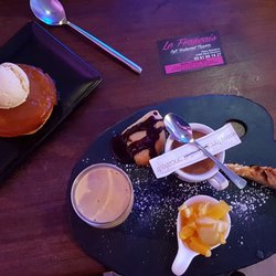 Le Français - Le café gourmand et la tarte tatin